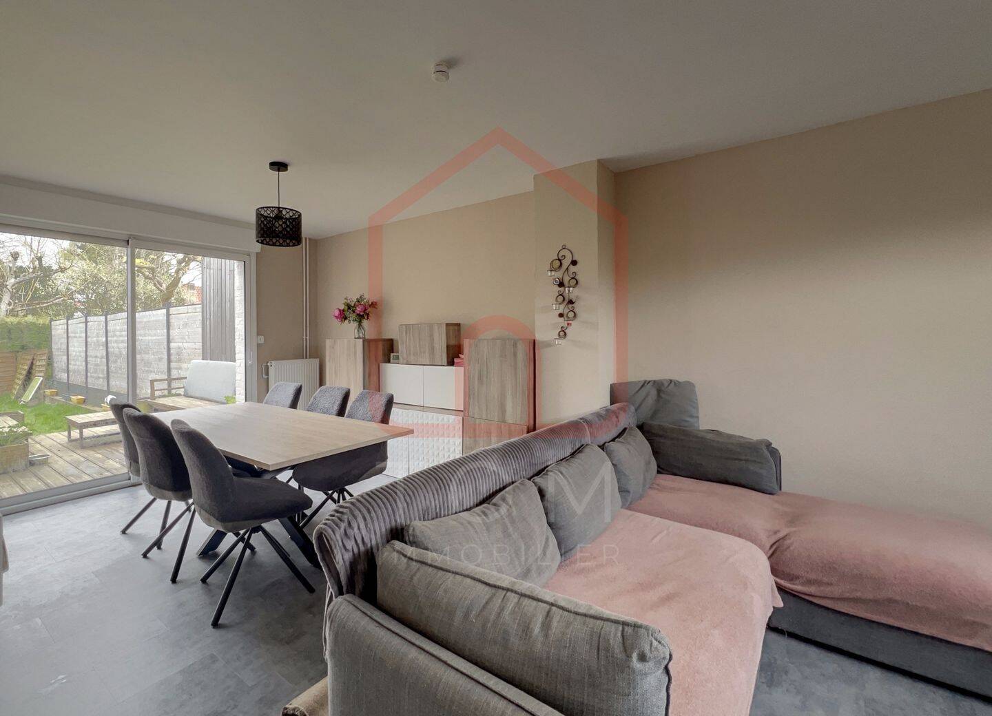 Maison 5 pièces 97 m² · à Lezennes · 96,6 m² · 260 000 €
