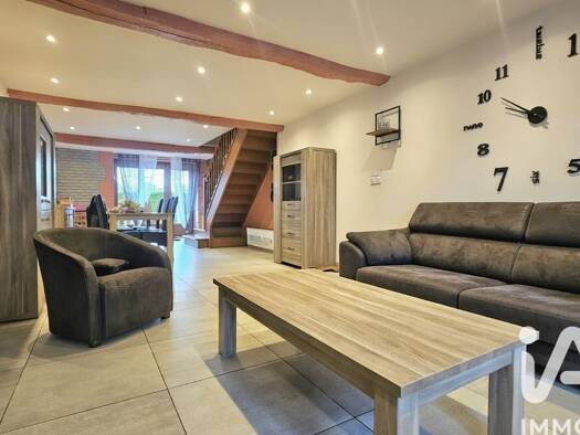 Maison à vendre 239 900 € 7 pièces 4 chambres 170 m² 200 m² de terrain Donchery 08350