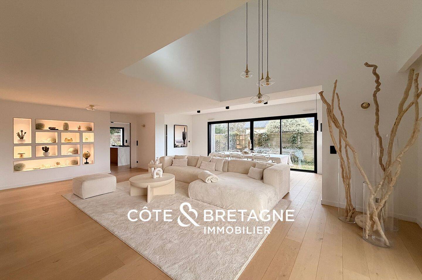 Maison 7 pièces 214 m² · à Larmor-Plage · 214 m² · 1 335 000 €
