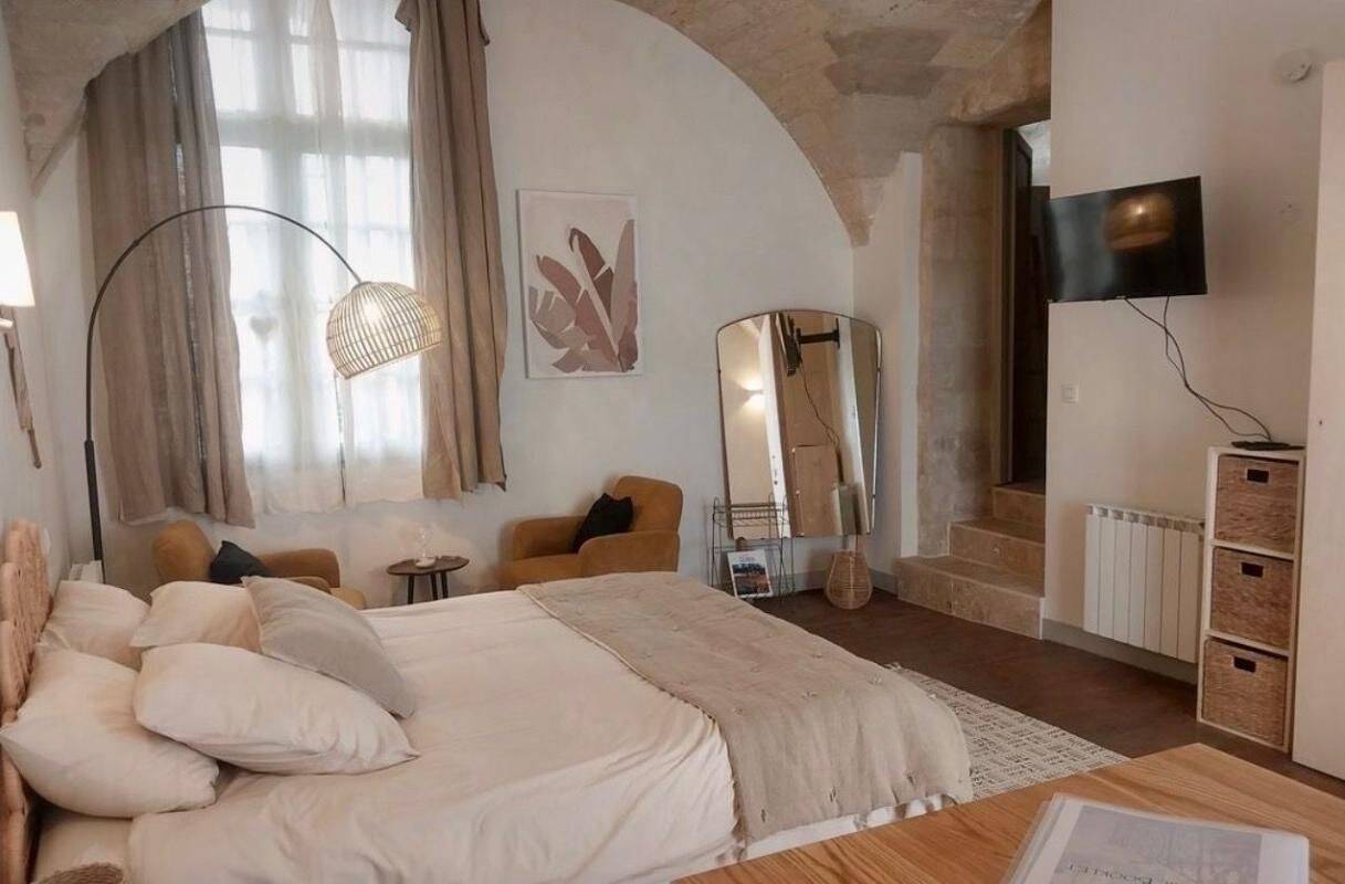 Appartement 1 pièce 29 m² · à Uzès · 28,5 m² · 550 €