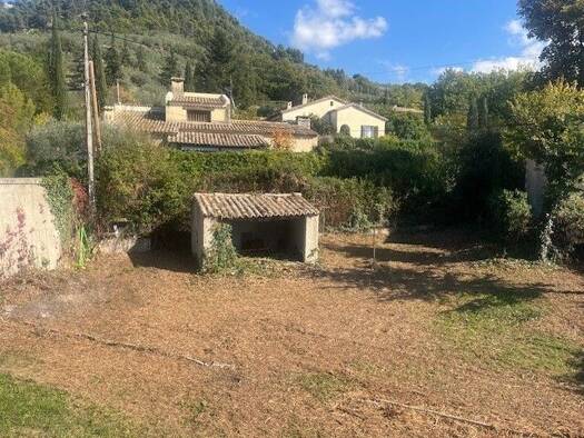 Terrain constructible à vendre 80 000 € 409 m² de terrain Buis-les-Baronnies 26170