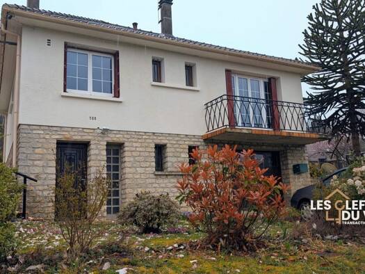Maison à vendre 169 000 € 4 pièces 2 chambres 72 m² 490 m² de terrain Crépy-en-Valois 60800