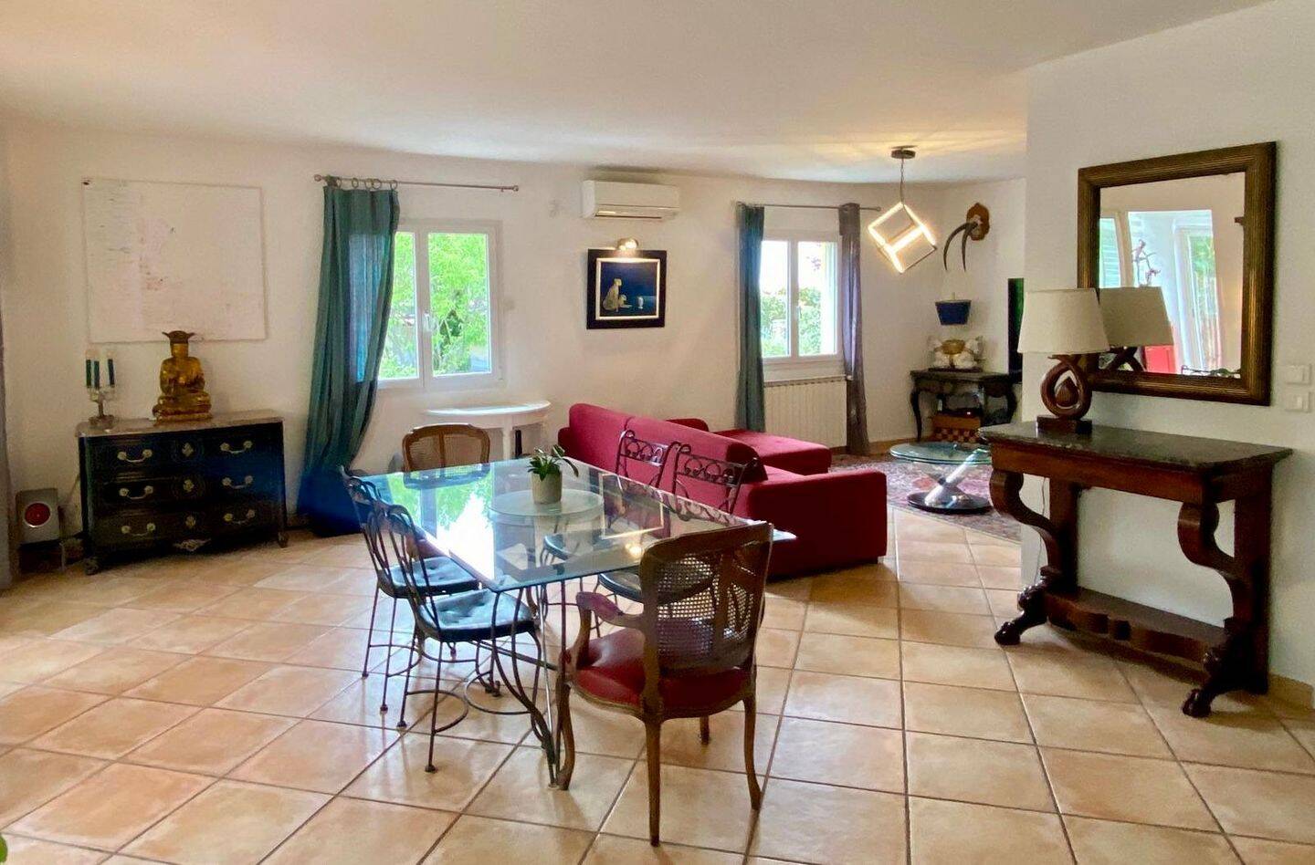 Maison 5 pièces 150 m² · à Vacquières · 150 m² · 430 000 €