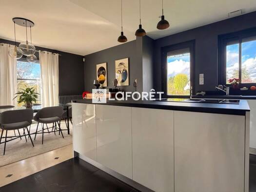 Maison à vendre 549 000 € 7 pièces 5 chambres 205 m² 970 m² de terrain Fontaine-Blanche Chambray-lès-Tours 37170