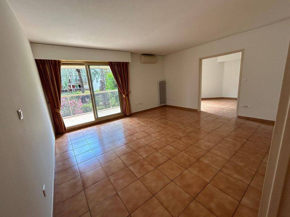 Appartement 3 pièces 74 m² · à Le Cannet · 74 m² · 2 000 €/mois