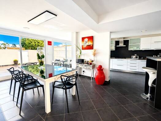 Maison à vendre 450 000 € 5 pièces 3 chambres 160 m² 153 m² de terrain Lucciana 20290