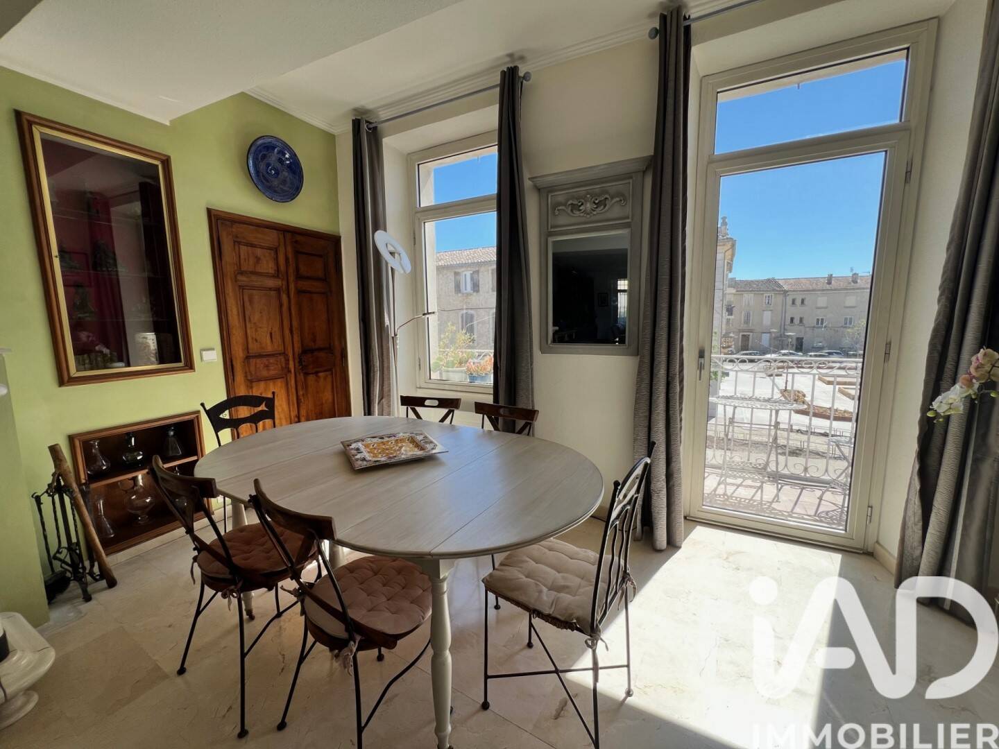 Maison 7 pièces 209 m² · à Carpentras · 209 m² · 475 000 €