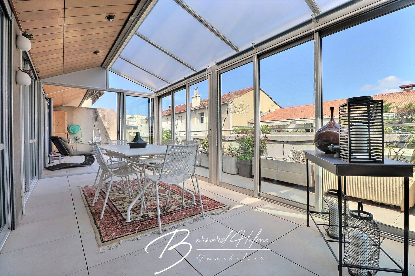 Appartement 5 pièces 158 m² · à Marseille 8ème Arrondissement · 157,8 m² · 720 000 €