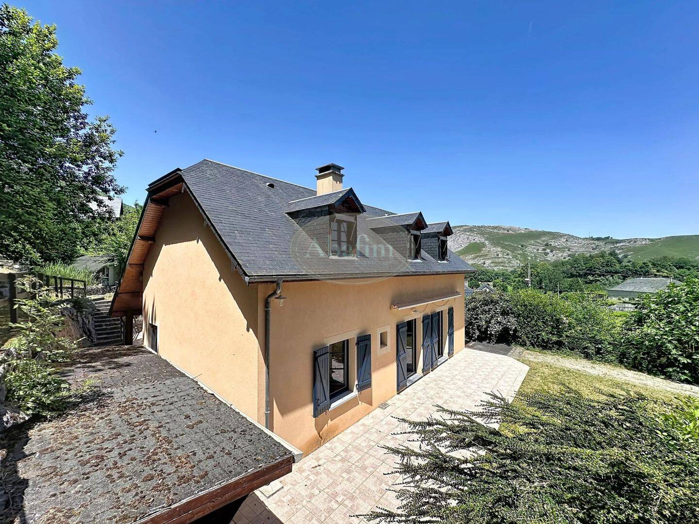 Maison 8 pièces 150 m² · à Lourdes · 150 m² · 373 000 €