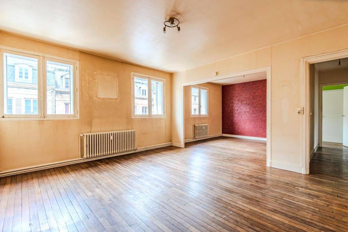 Appartement 4 pièces 83 m² · à Vouziers · 83 m² · 55 000 €