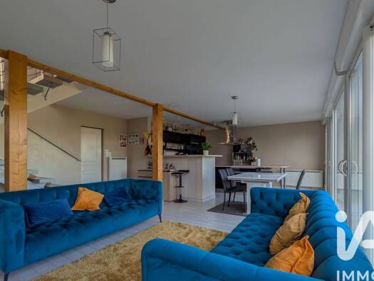 Maison à vendre 233 000 € 5 pièces 3 chambres 140 m² 756 m² de terrain Sauveterre-de-Rouergue 12800