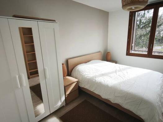 Appartement à louer 1 850 € 3 pièces 2 chambres 60 m² Étage 2/6 Monts Cuchets Villejuif 94800