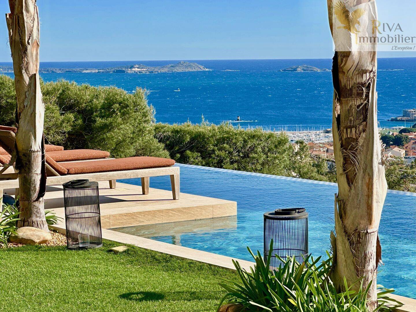Maison 10 pièces 370 m² · à Bandol · 370 m² · 6 240 000 €