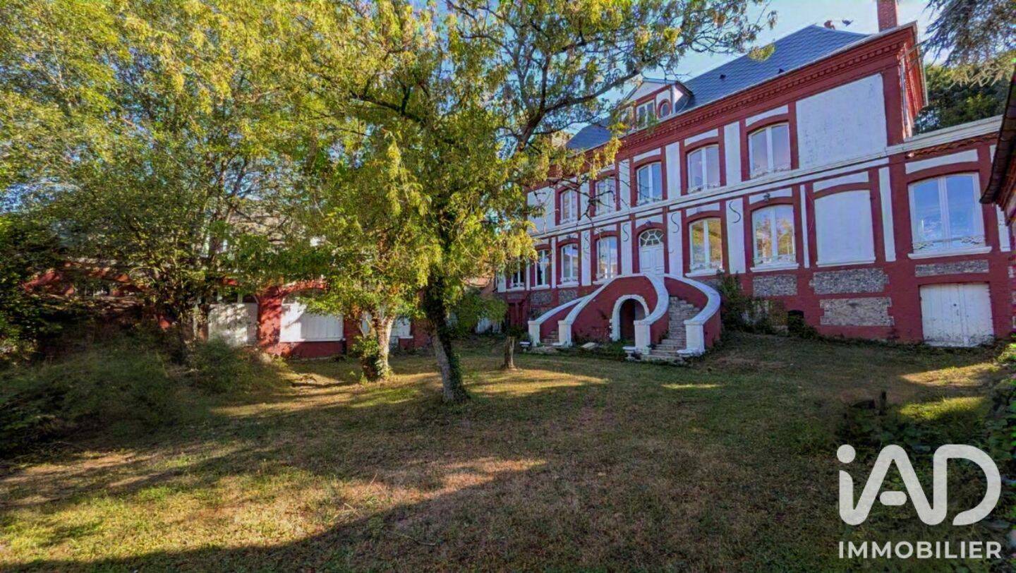 Maison 17 pièces 210 m² · à Talmontiers · 210 m² · 659 000 €