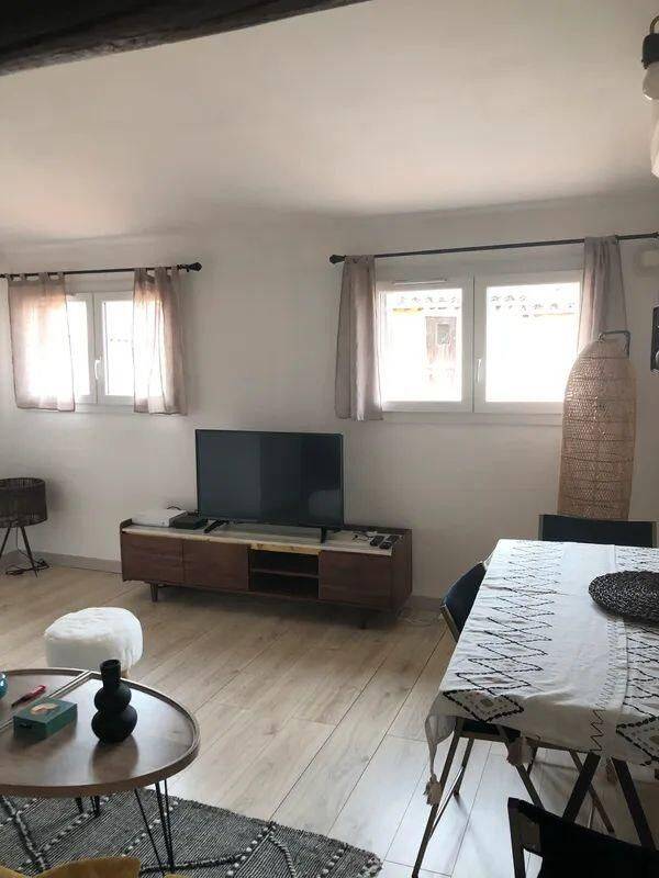 Appartement 2 pièces 30 m² · à Aix-en-Provence · 30 m² · 830 €