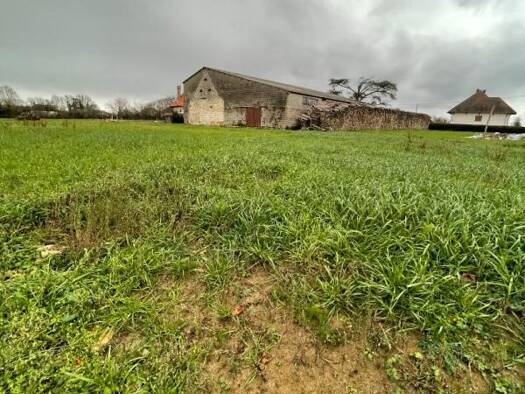 Terrain constructible à vendre 48 434 € 1 143 m² de terrain L'Abergement-Sainte-Colombe 71370