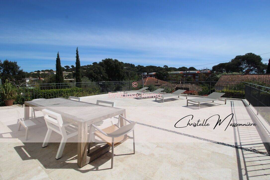 Maison 5 pièces 137 m² · à Cavalaire-sur-Mer · 137,4 m² · 909 000 €