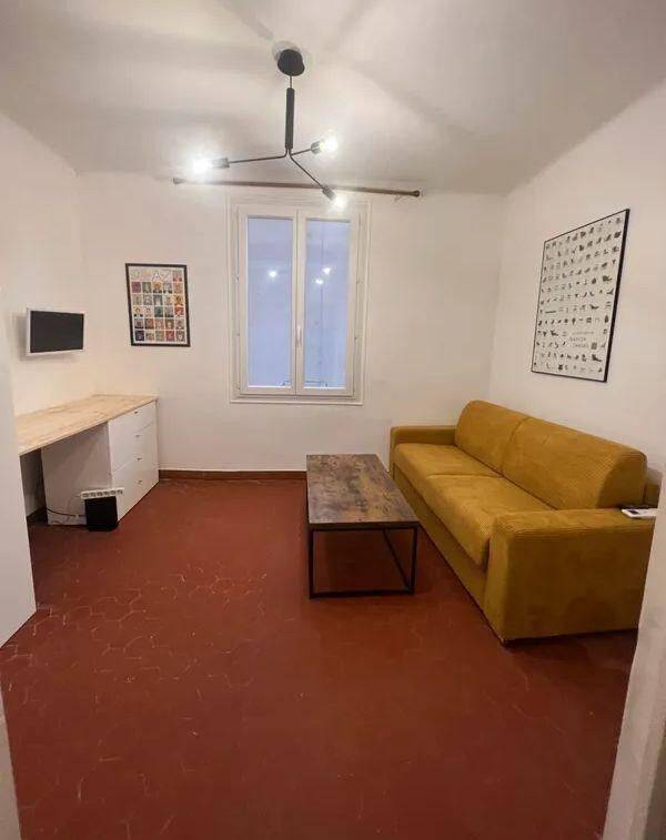 Appartement 1 pièce 35 m² · à Toulon · 35 m² · 550 €