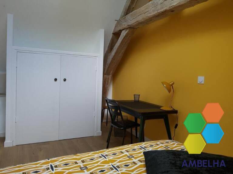 1 pièce 13 m² · à Saint-Jean-le-Blanc · 13 m² · 480 €