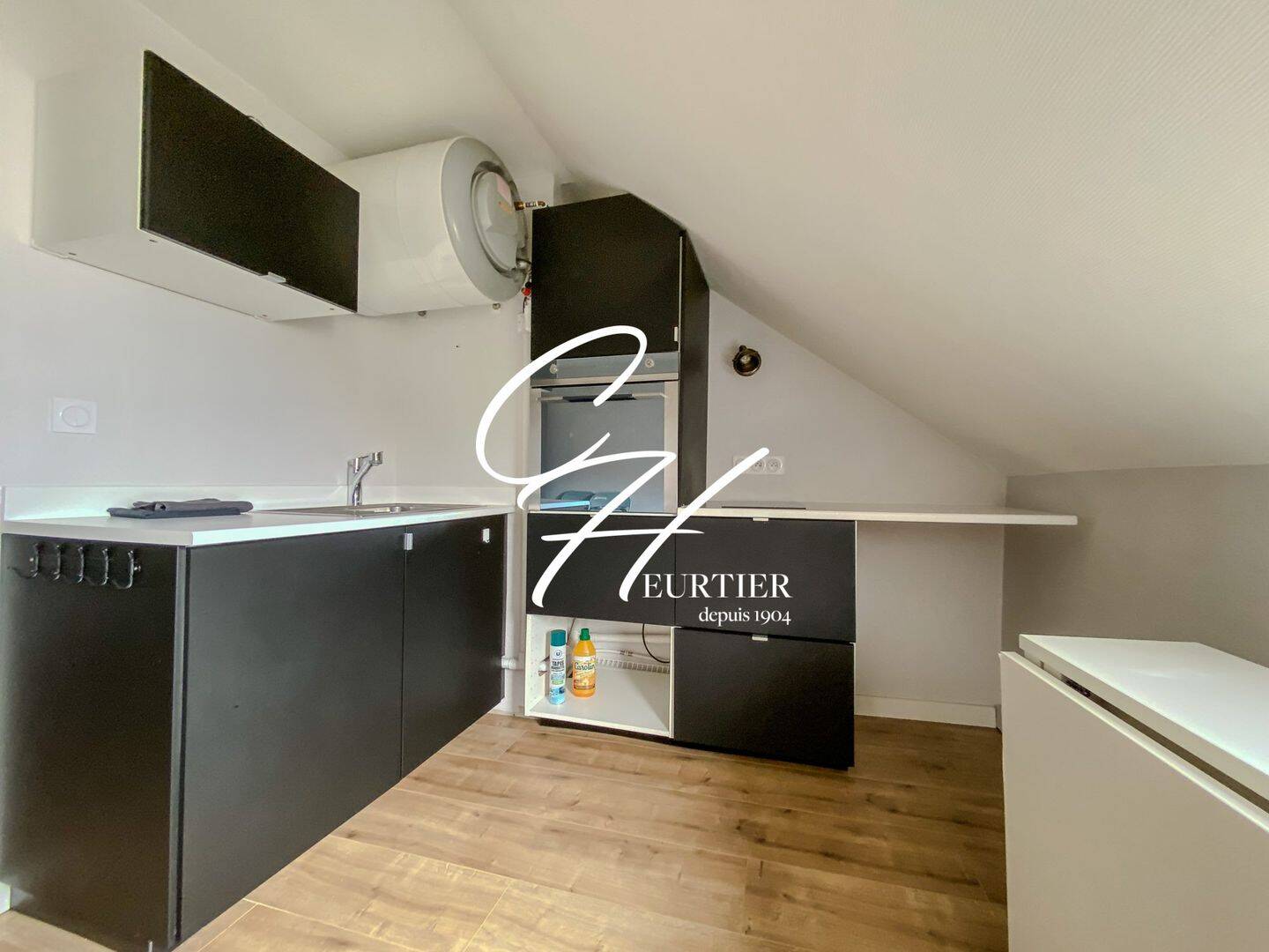 Appartement 2 pièces 27 m² · à Grenoble · 26,8 m² · 599 €
