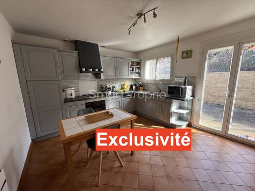 Maison de plain-pied à vendre 196 756 € 5 pièces 3 chambres 107 m² 719 m² de terrain Montrevault-sur-Èvre 49110