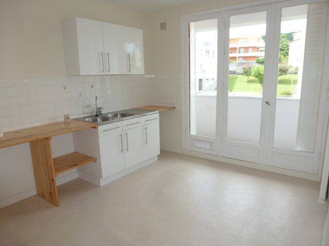 Appartement 3 pièces 66 m² · à Clermont-Ferrand · 65,6 m² · 117 700 €