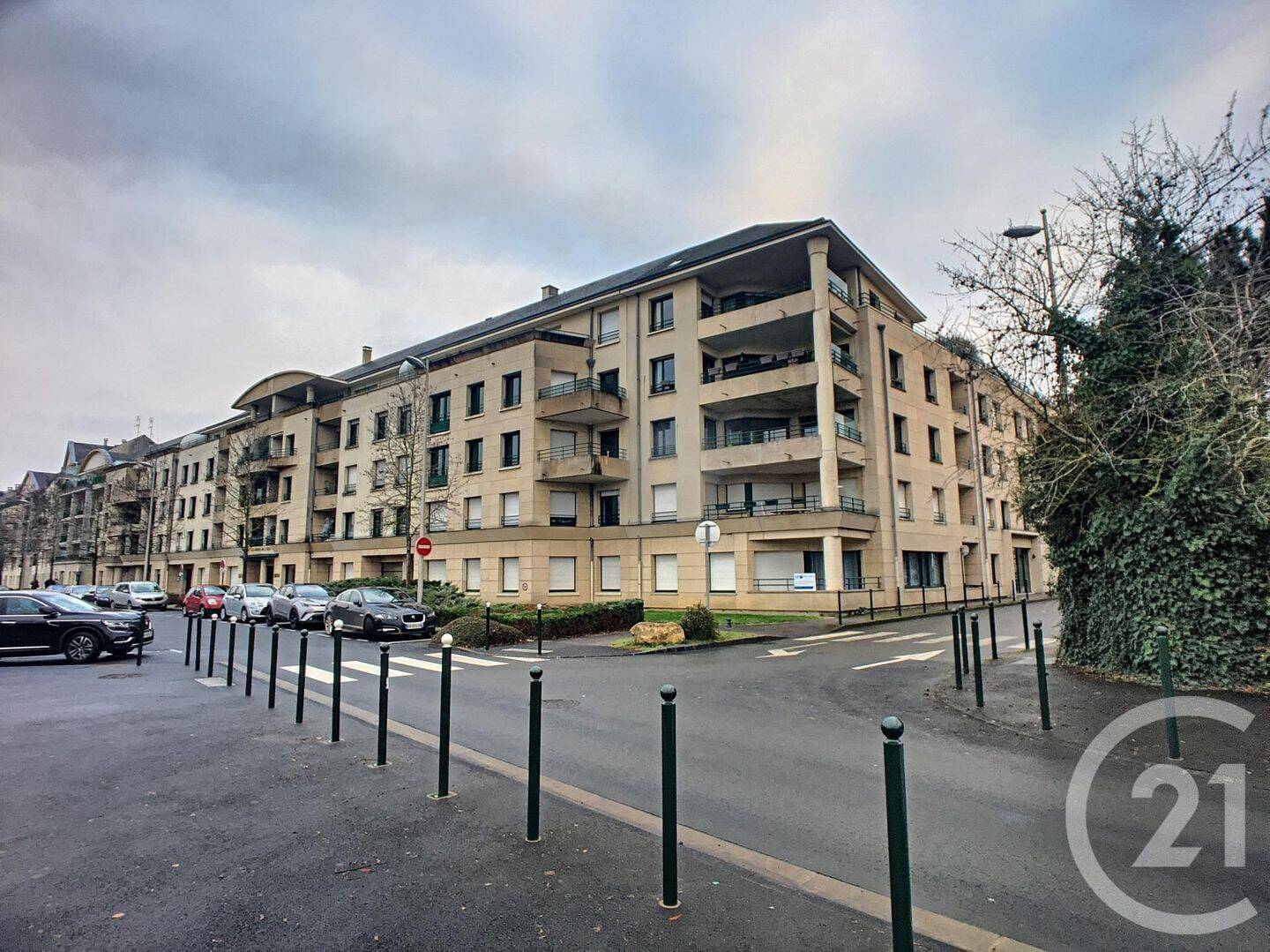 Appartement 3 pièces 64 m² · à Compiègne · 64 m² · 875 €