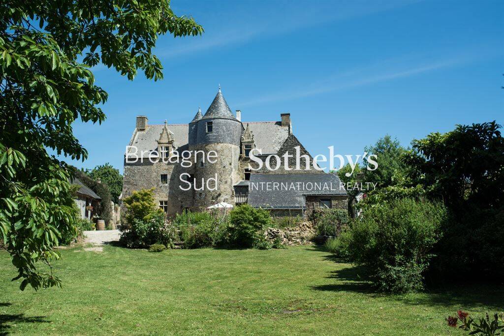 Maison 9 pièces 360 m² · à Arzal · 360 m² · 1 000 000 €
