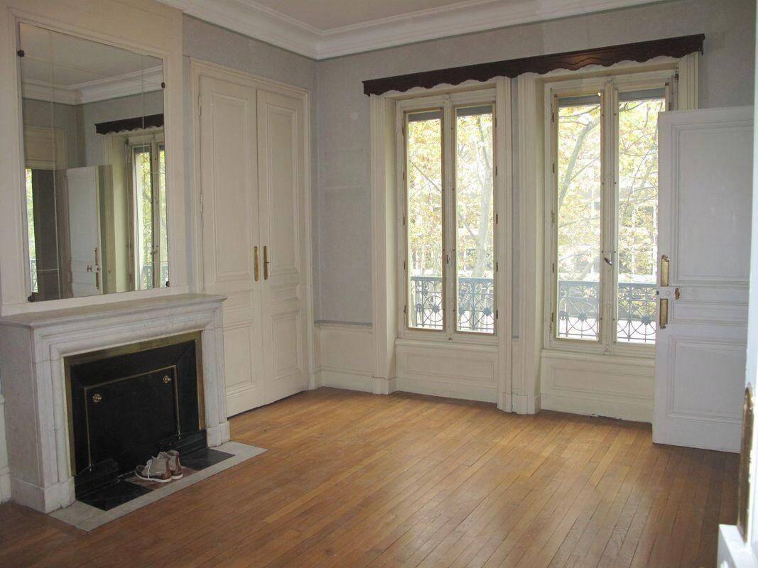 Appartement 2 pièces 74 m² · à Lyon 3ème Arrondissement · 74 m² · 1 270 €/mois
