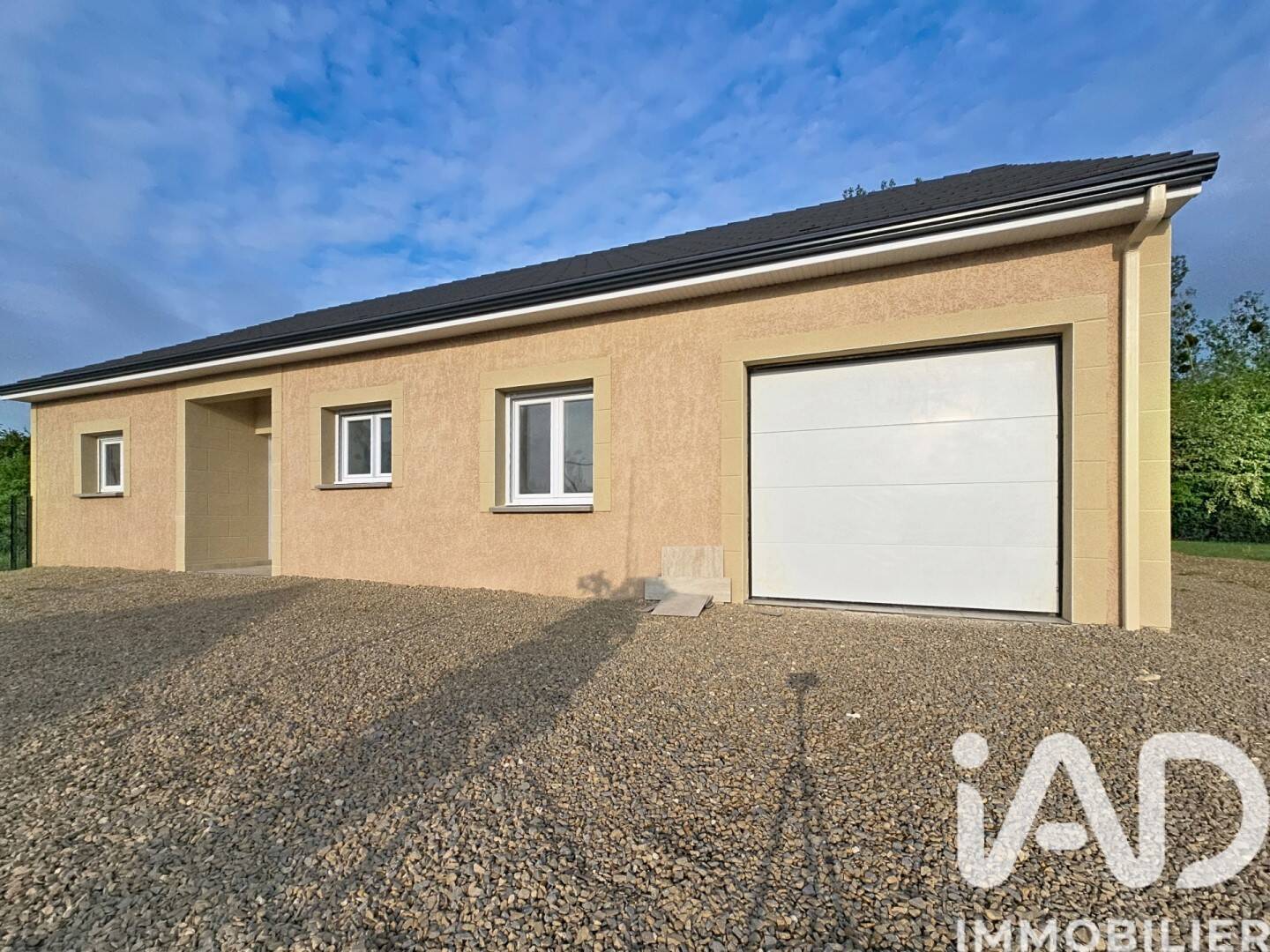 Maison 5 pièces 106 m² · à Amagne · 106,3 m² · 215 000 €