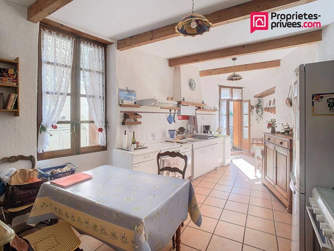 Appartement 5 pièces 92 m² · à Avèze · 92 m² · 98 000 €