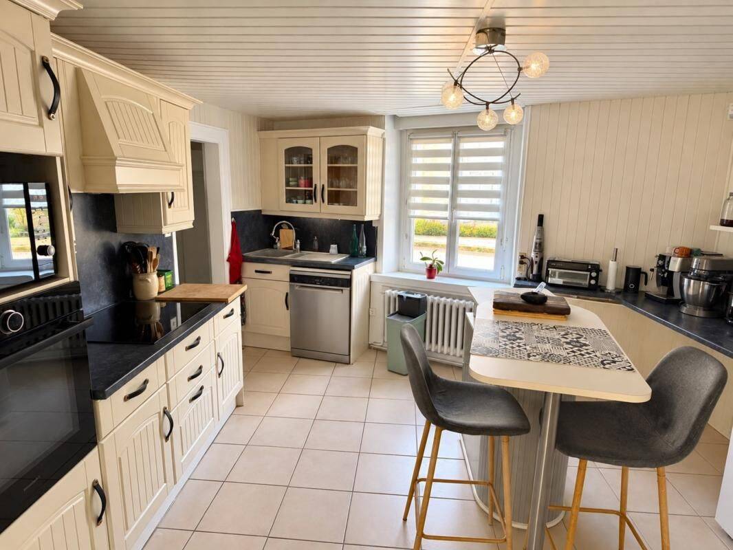 Maison 6 pièces 134 m² · à Bar-le-Duc · 134 m² · 166 500 €