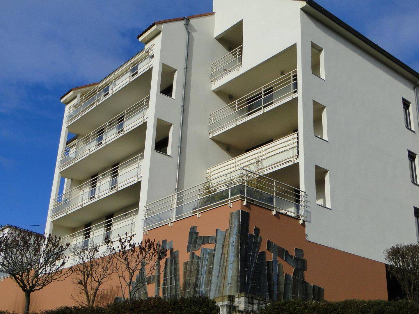 Appartement 4 pièces 96 m² · à Clermont-Ferrand · 96 m² · 1 000 €