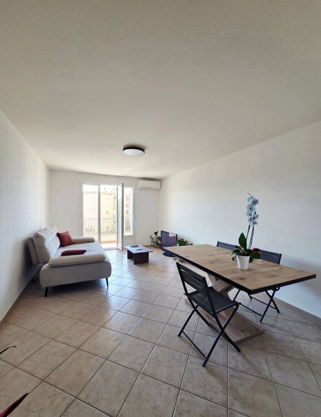 Appartement 3 pièces 75 m² · à Ajaccio · 75 m² · 260 000 €
