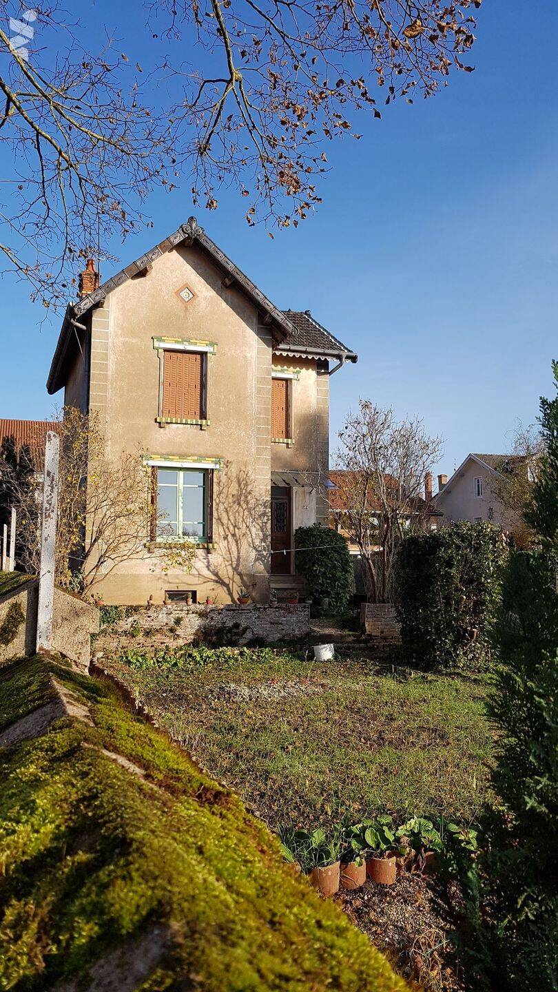 Maison 4 pièces 62 m² · à Louhans · 62 m² · 40 000 €