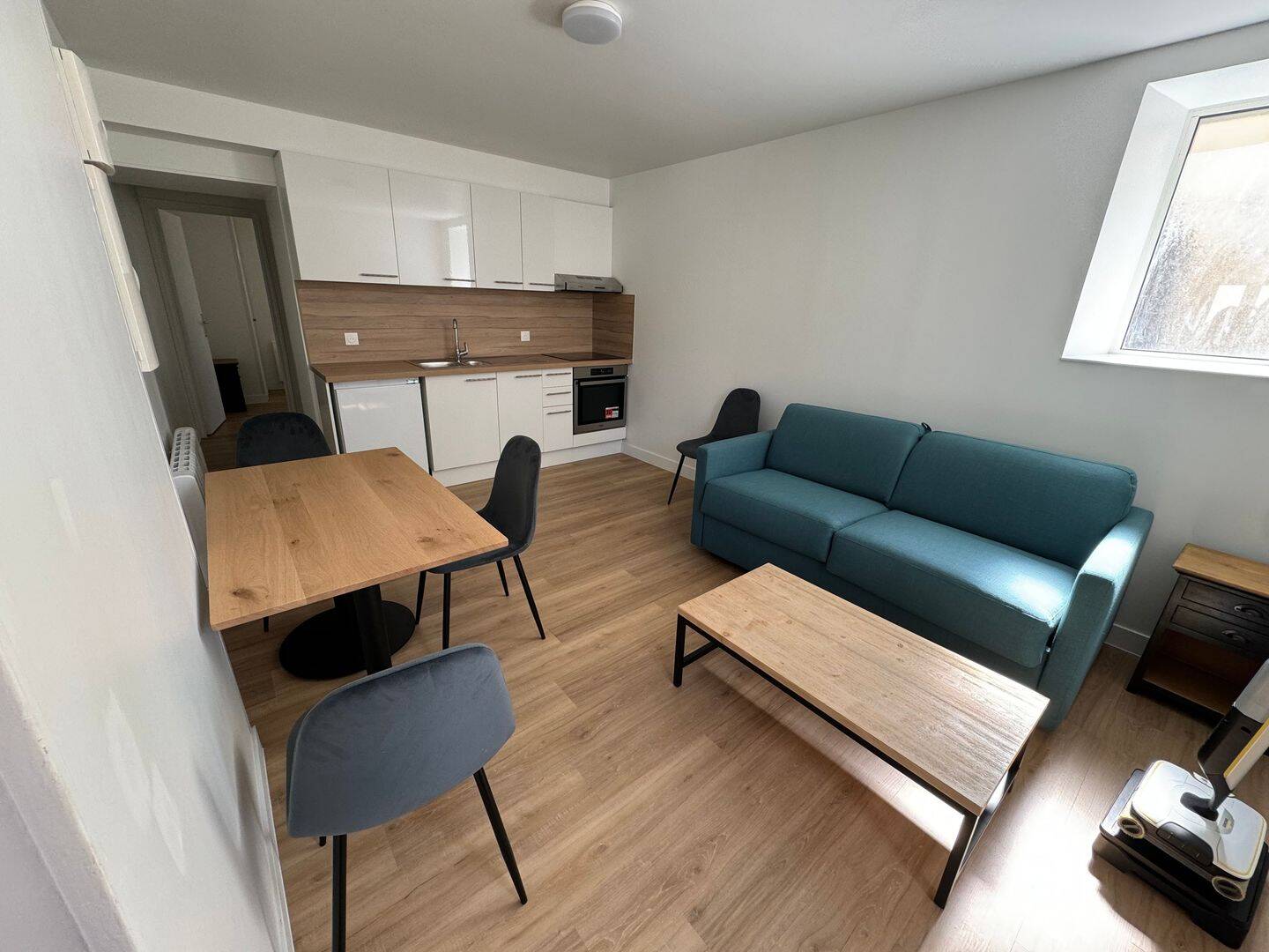 Appartement 2 pièces 40 m² · à Port-en-Bessin-Huppain · 40 m² · 750 €/mois