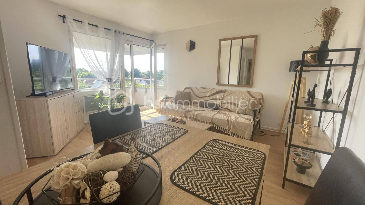 Appartement 2 pièces 51 m² · à Montigny-le-Bretonneux · 51,2 m² · 975 €/mois