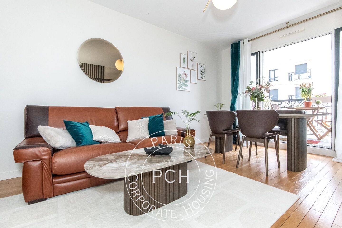 Appartement 3 pièces 62 m² · à Suresnes · 62 m² · 2 000 €