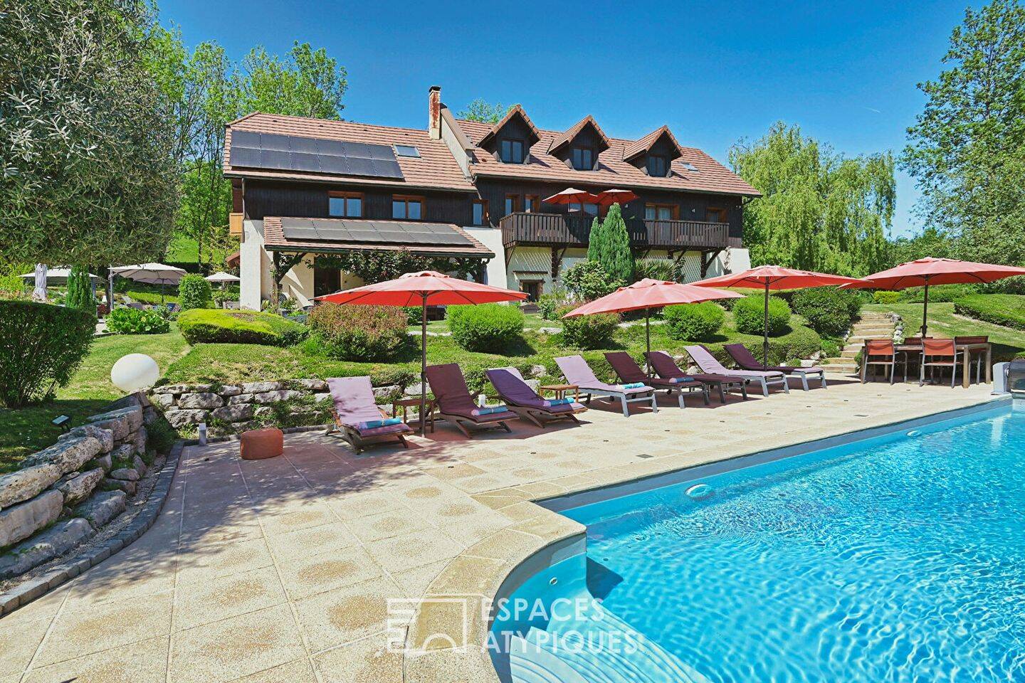 Maison 8 pièces 351 m² · à Traize · 351 m² · 1 295 000 €