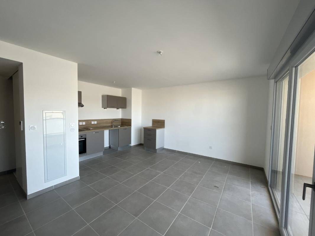 Appartement 3 pièces 60 m² · à Monteux · 60 m² · 768 €