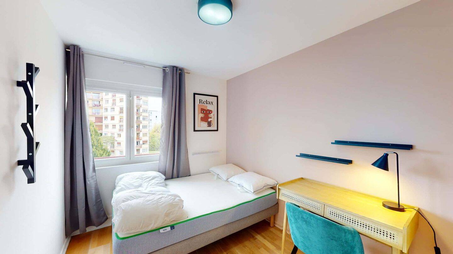 1 pièce 15 m² · à Bordeaux · 15 m² · 590 €/mois