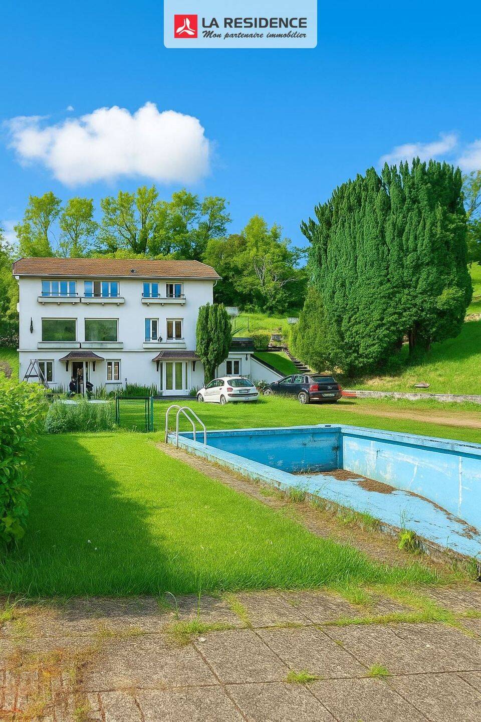 Maison 8 pièces 213 m² · à Gommecourt · 213 m² · 390 000 €