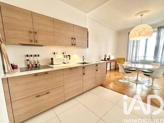 Appartement à vendre 690 000 € 2 pièces 1 chambre 73,5 m² Étage 3/7 Bonlieu Annecy 74000