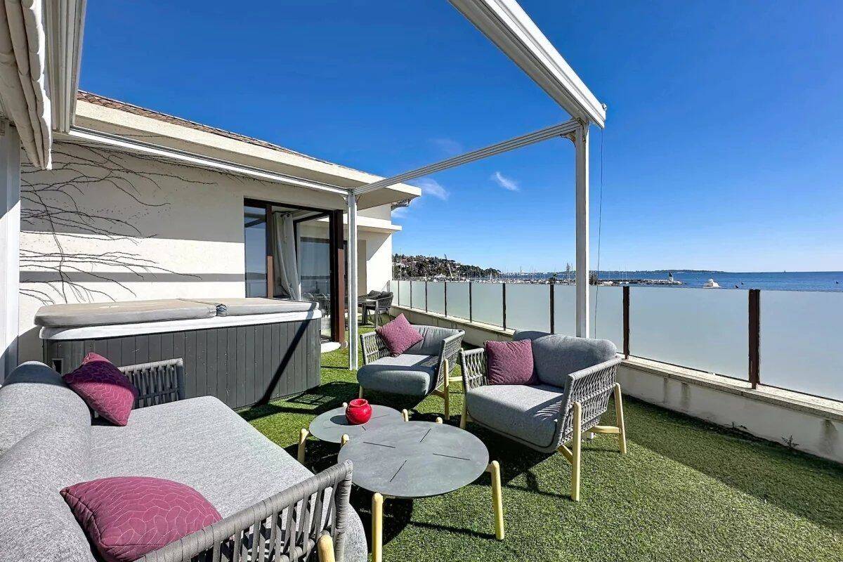 Maison 6 pièces 180 m² · à Cannes · 180 m² · 2 950 000 €