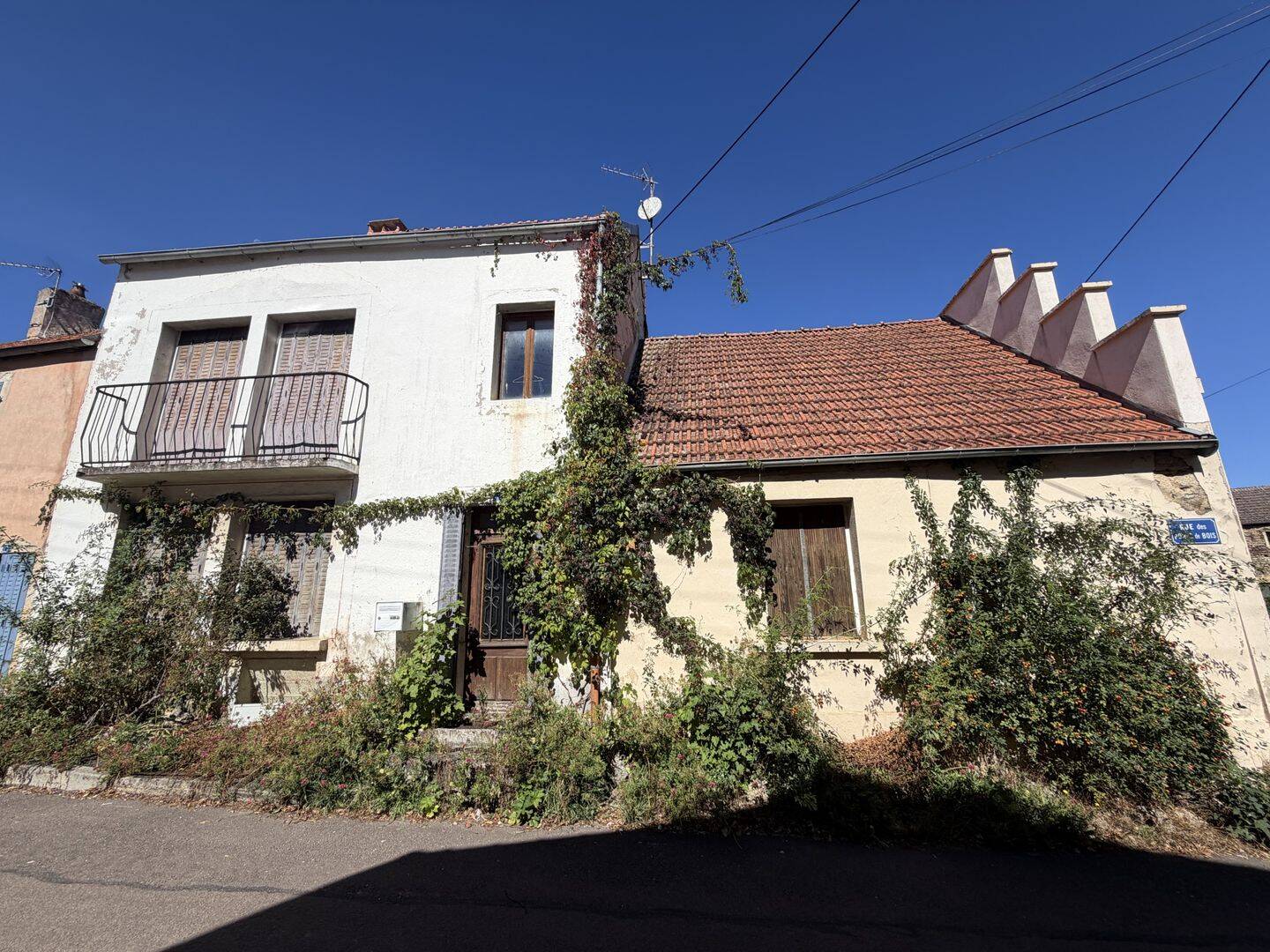 Maison 5 pièces 140 m² · à Vitteaux · 140 m² · 50 000 €