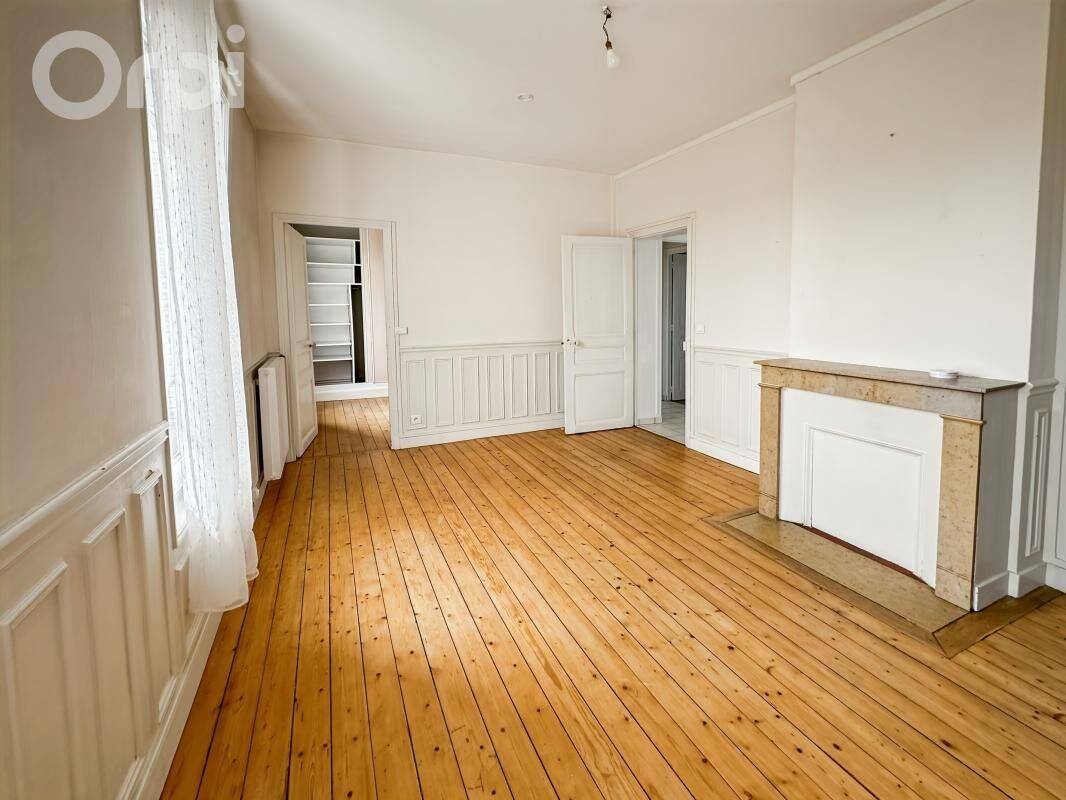Appartement 3 pièces 45 m² · à Senlis · 44,8 m² · 890 €/mois