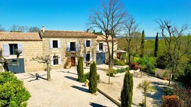 Mas à vendre 699 000 € 6 pièces 4 chambres 155 m² 11 881 m² de terrain Castillon du Gard 30210