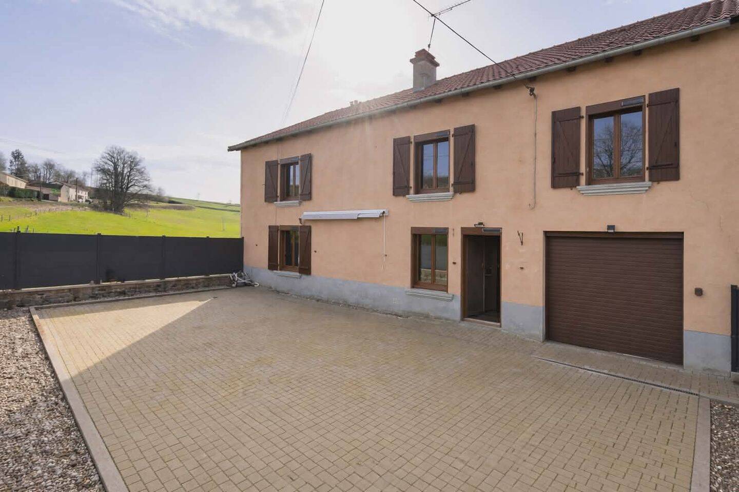 Maison 9 pièces 195 m² · à Xertigny · 195 m² · 219 900 €
