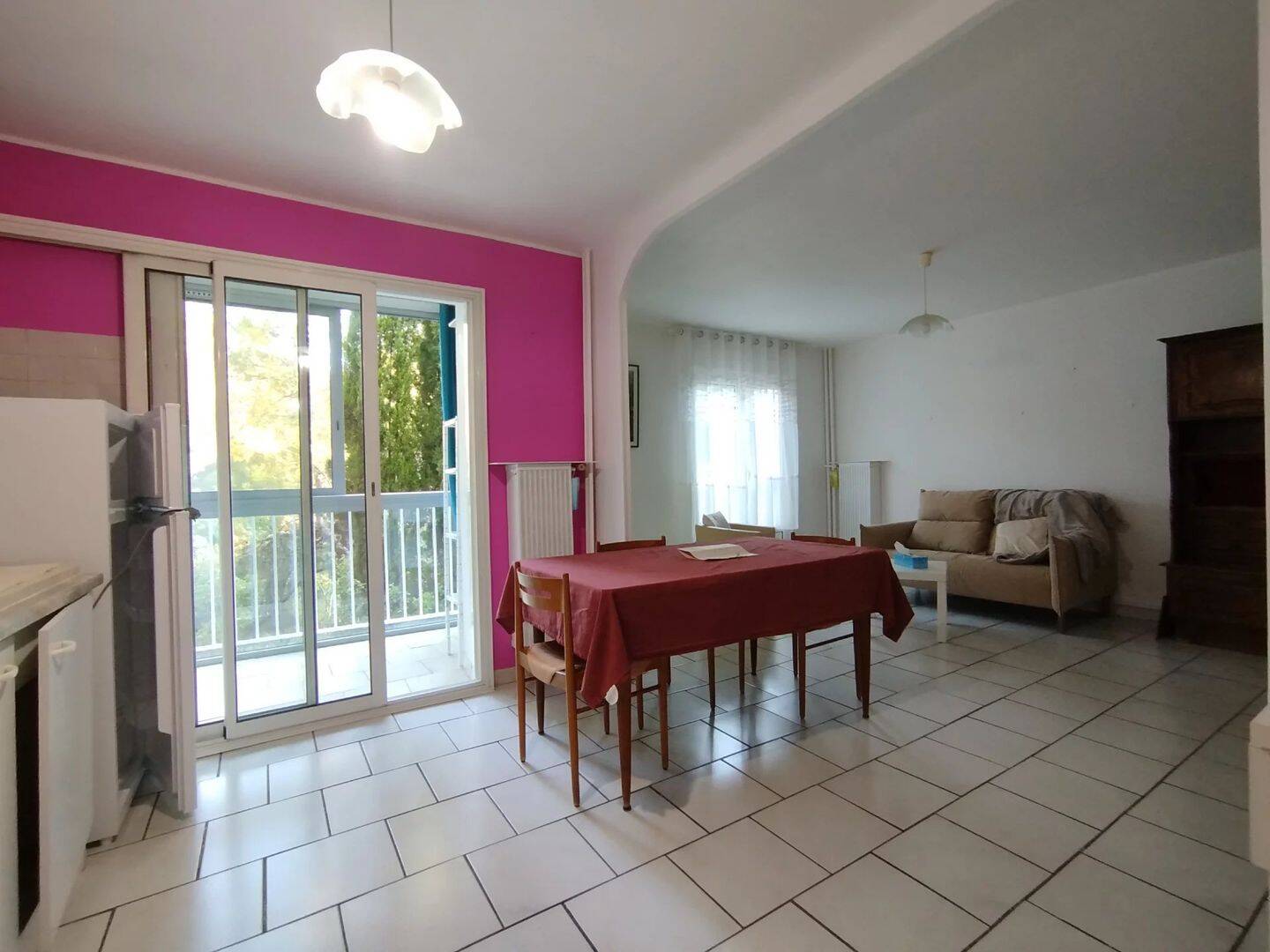 Appartement 2 pièces 58 m² · à Aubagne · 57,5 m² · 890 €
