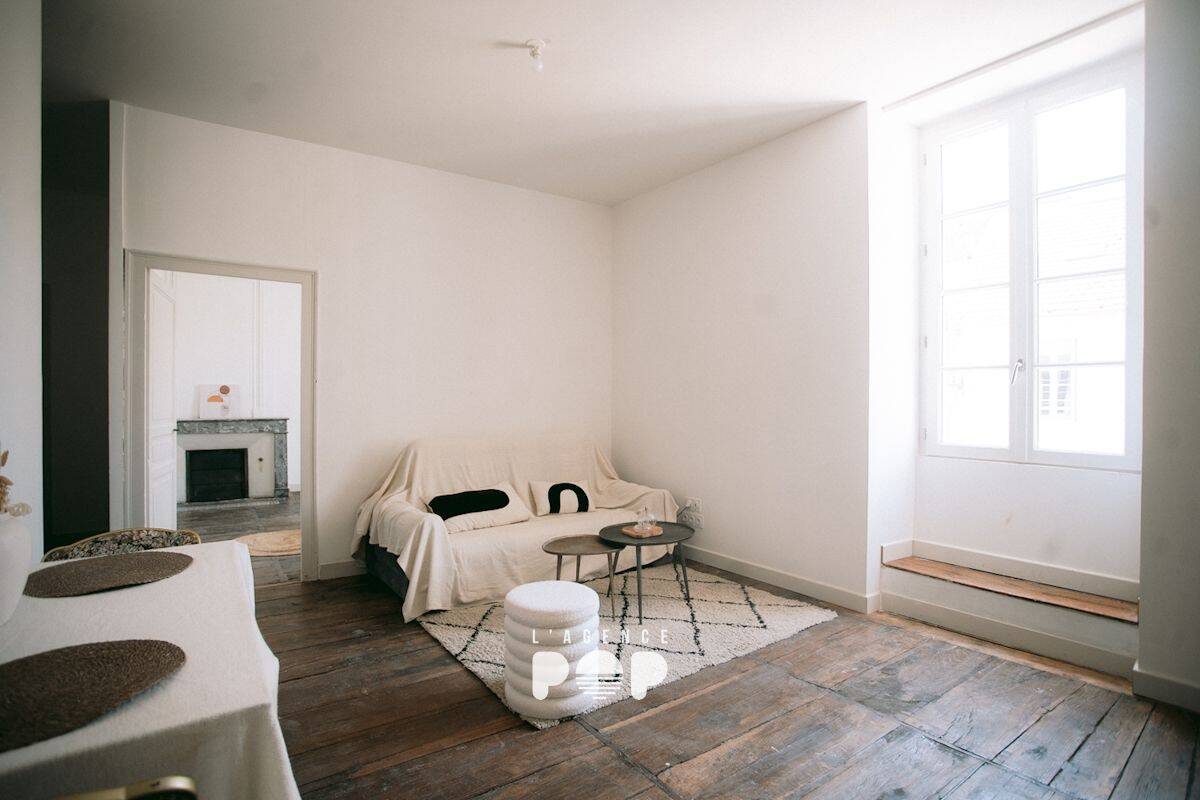 Appartement 2 pièces 45 m² · à Saint-Astier · 44,8 m² · 93 000 €